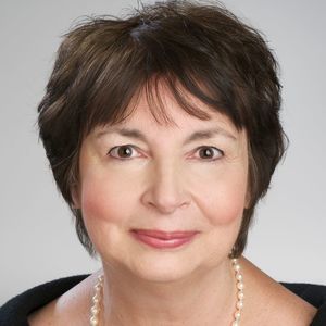 Meet your Posher, Deborah